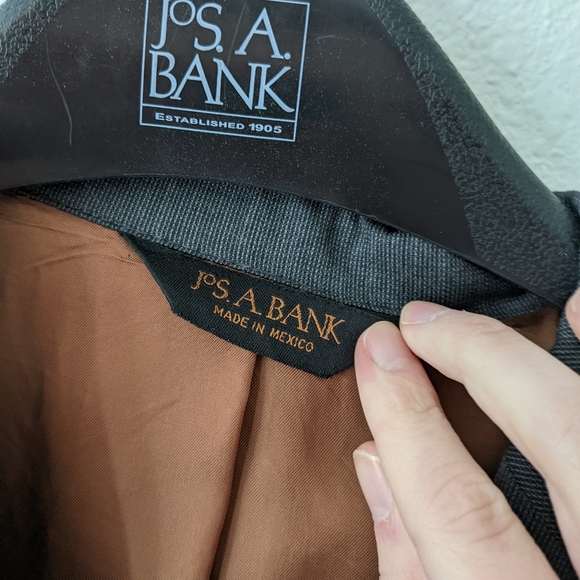 Jos. A. Bank Full Suit - Picture 3 of 14